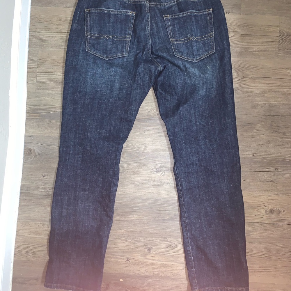 Lucky Brand 221 Straight Jean